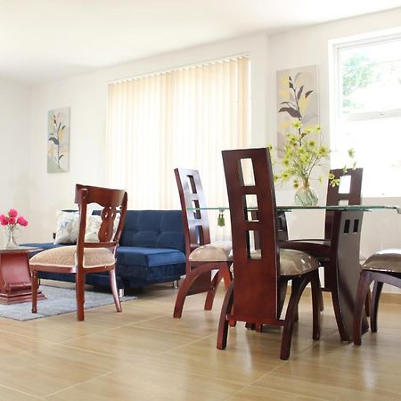 Apartamento con estacionamiento Buga Exterior foto