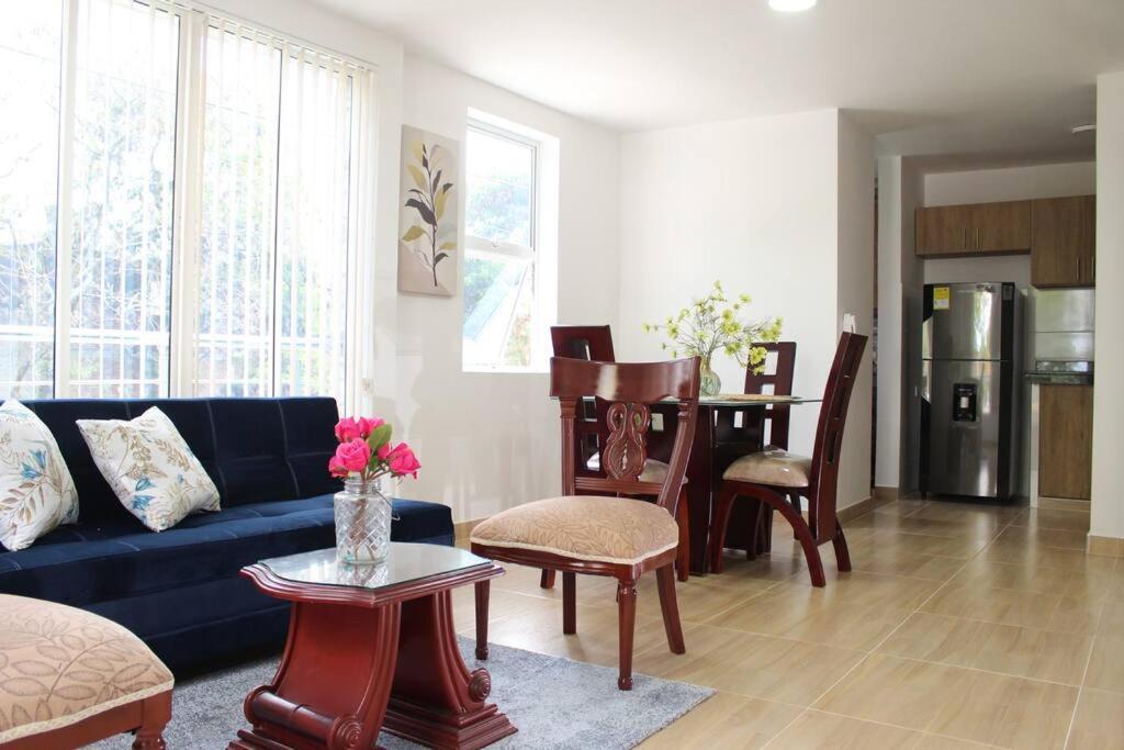 Apartamento con estacionamiento Buga Exterior foto