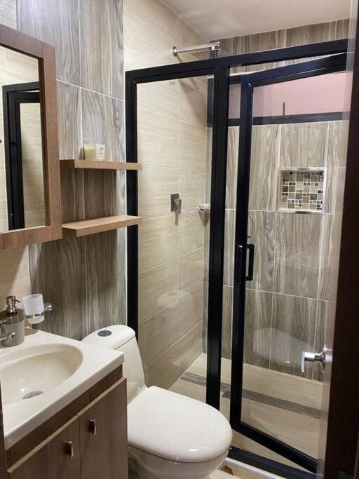 Apartamento con estacionamiento Buga Exterior foto